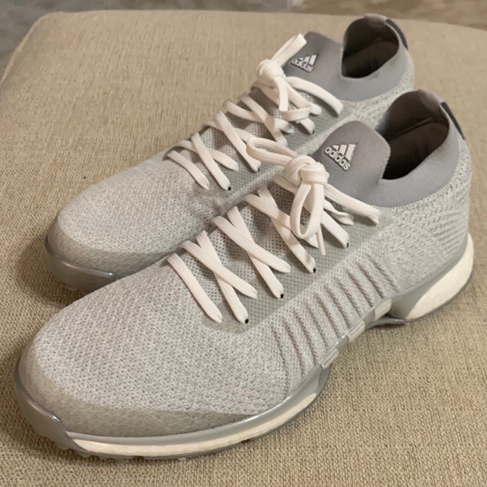 Men’s Adidas Boost Knit Golf Shoes Size 10-1/2